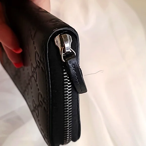 Gucci Supreme Shima Leather Wallet -Black Sherry Line